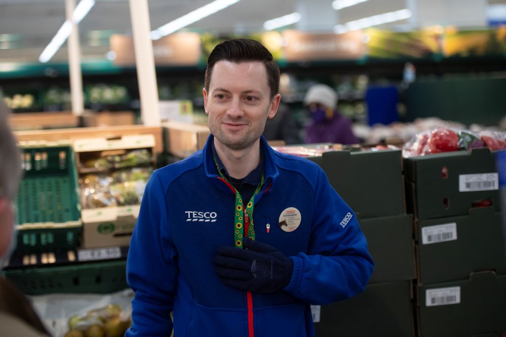 Excited to Apply for a Role at Tesco: A Team Player Ready to Make a Difference